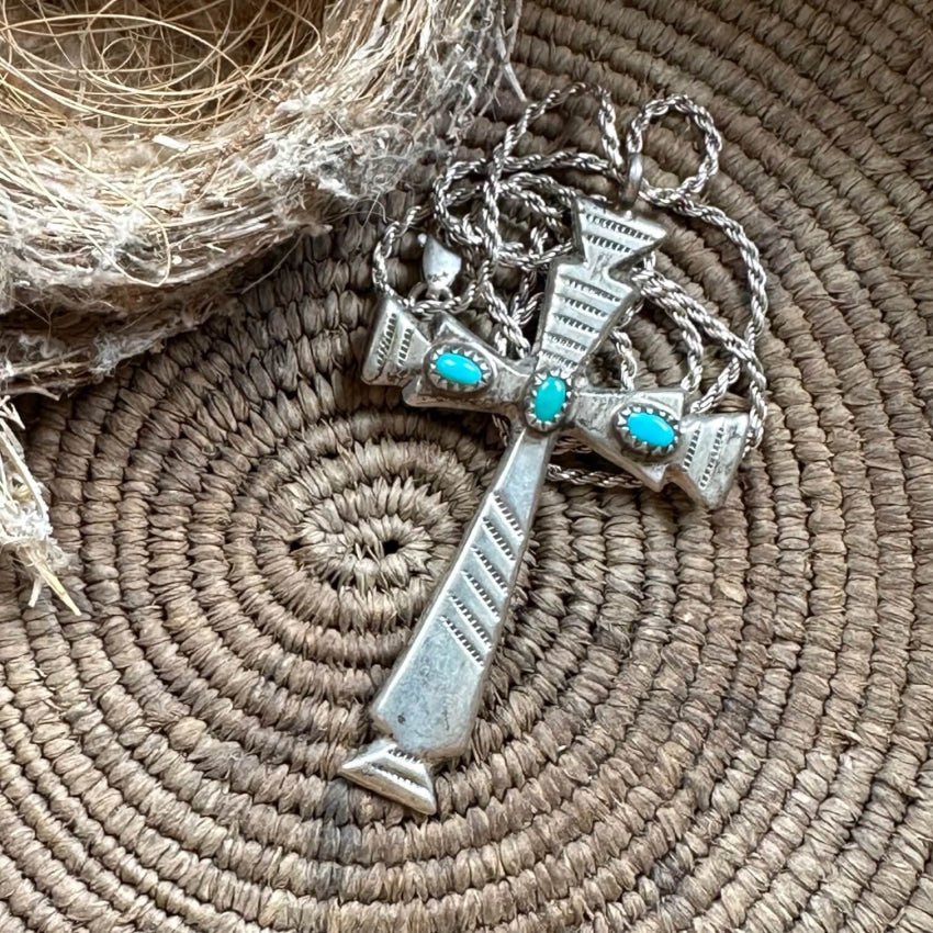 Turquoise Cross Pendant - Silver Breeze
