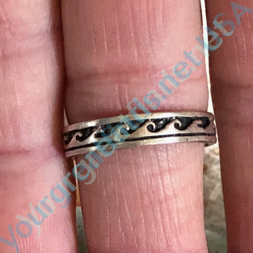 Ocean Waves Band Ring in Sterling Silver Size 6.5 Yourgreatfinds