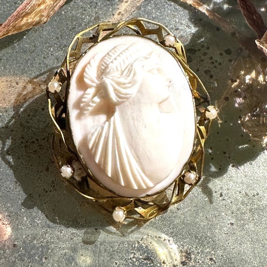 Vintage Carved Pink Conch Shell Cameo & Pearl Brooch
