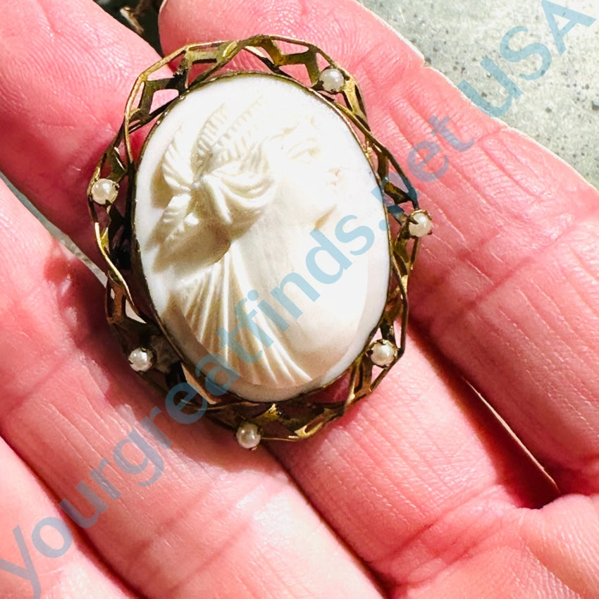 Vintage Carved Pink Conch Shell Cameo & Pearl Brooch