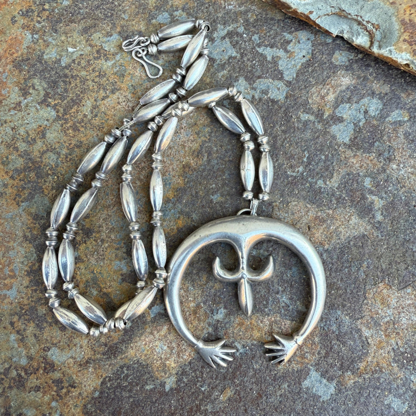 Vintage Navajo Sterling Bench Bead Naja Necklace – Yourgreatfinds