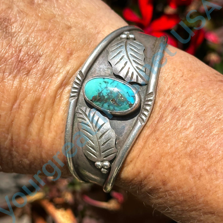 Vintage Navajo Sterling Silver &amp; Natural Turquoise Bracelet