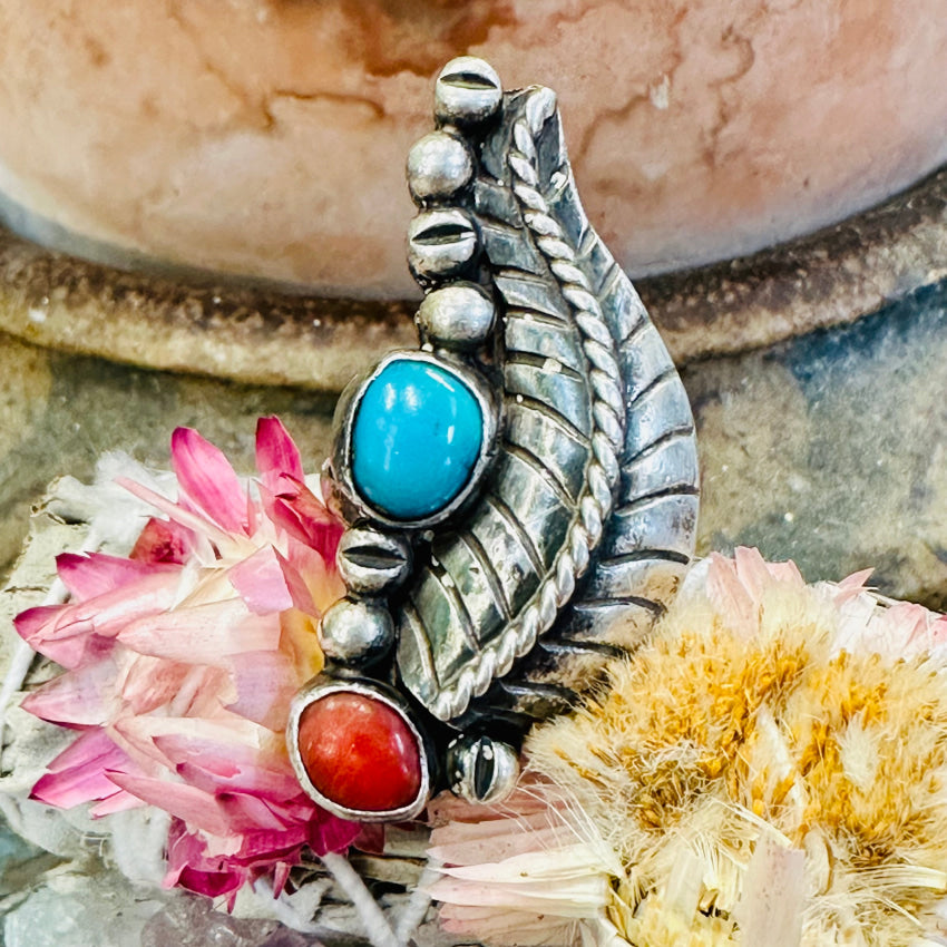Vintage Navajo Sterling Silver One Feather Ring Turquoise Coral