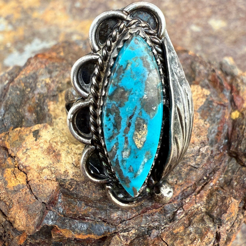 Vintage Wrought SIlver Navajo Morenci Mine Turquoise Ring Size