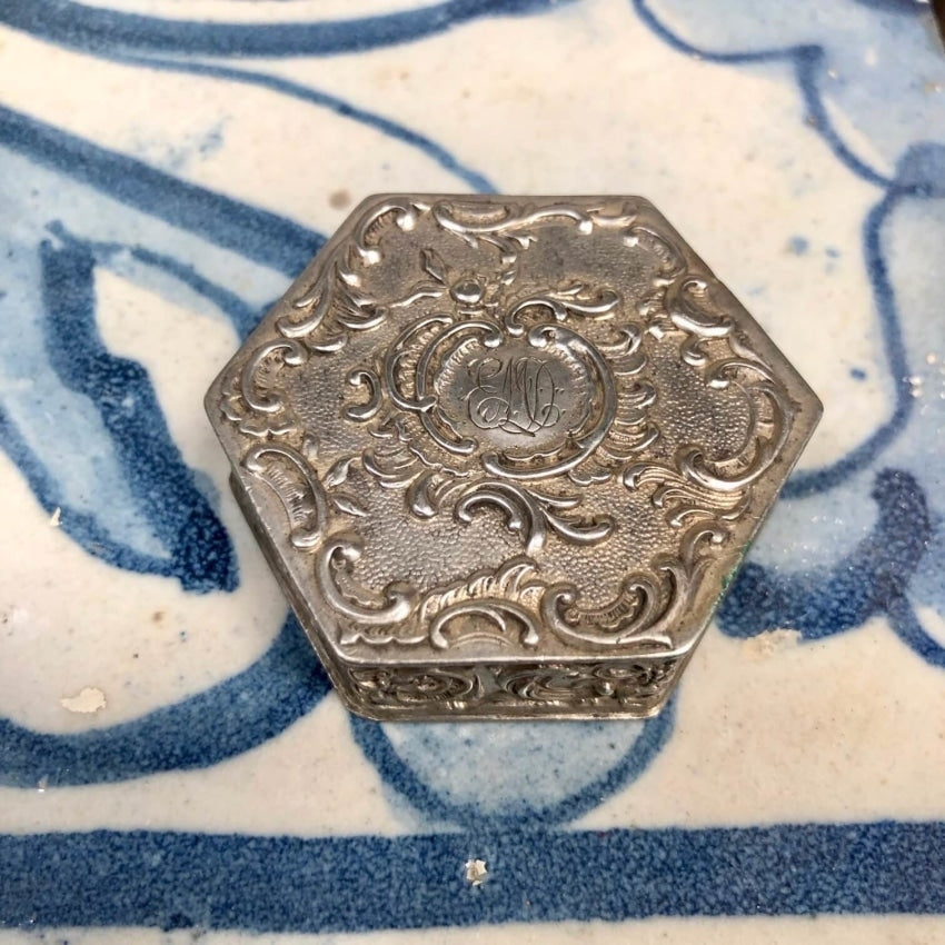 Antique Victorian 800 Silver Pillbox Yourgreatfinds