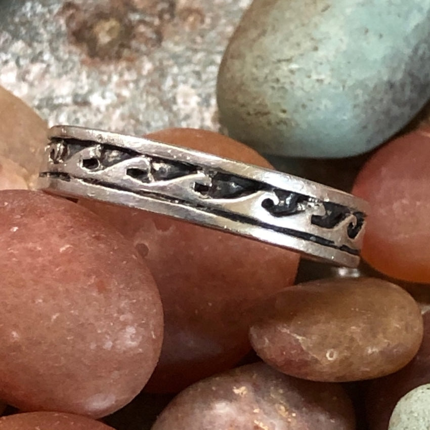 Ocean Waves Band Ring in Sterling Silver Size 6.5 Yourgreatfinds