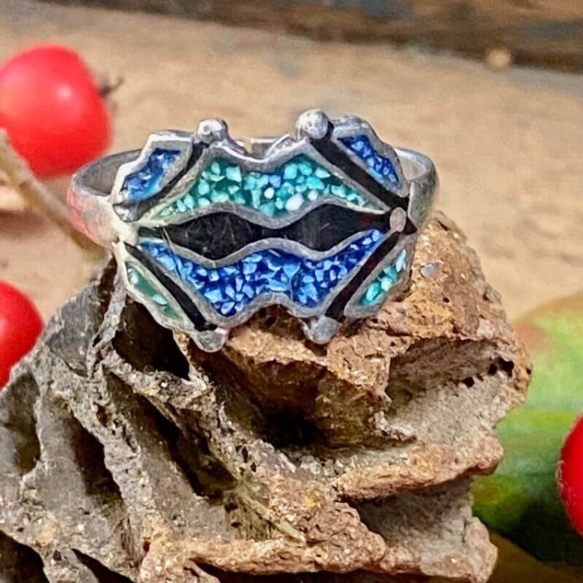 Tiny Sterling Chip Mosaic Inlay Ring Taxco, Mexico Yourgreatfinds