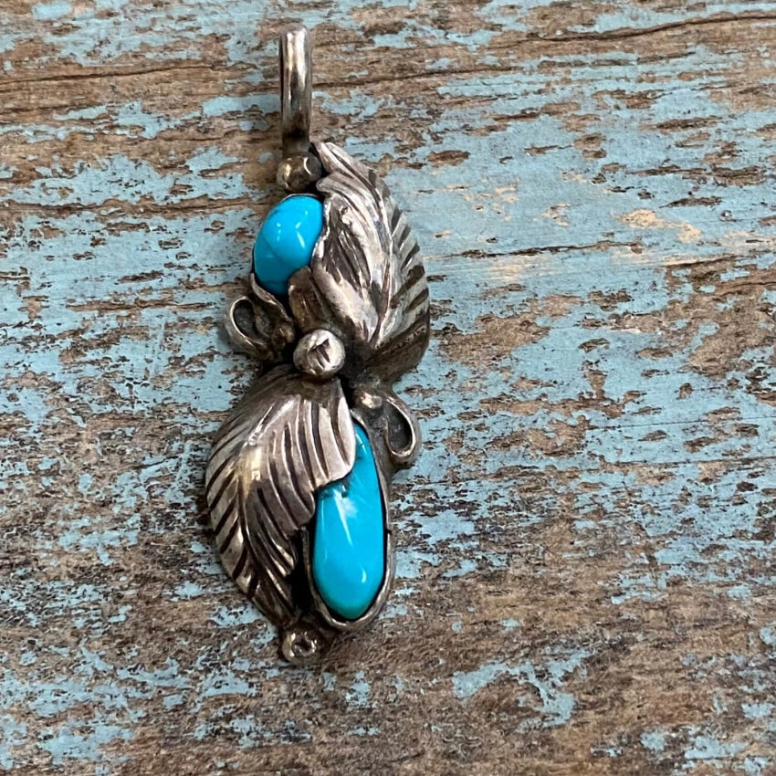 Vintage Navajo Turquoise Two Feather Pendant 925 – Yourgreatfinds