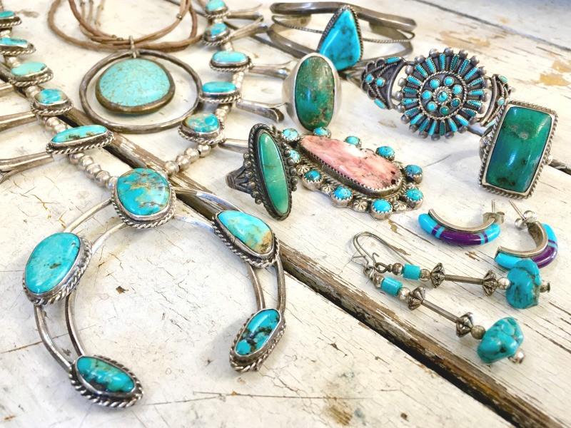 Vintage Turquoise Jewelry Show Tonight! Yourgreatfinds