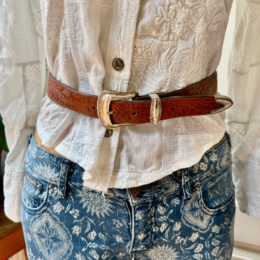 1993 Brown Tooled Leather Belt Brighton belt