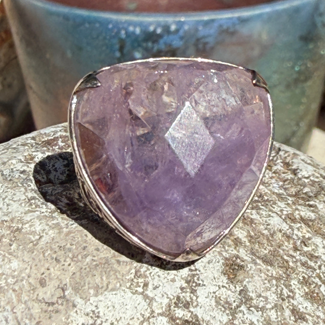 Sterling Silver 22 Carat Amethyst Ring SIze 7.5