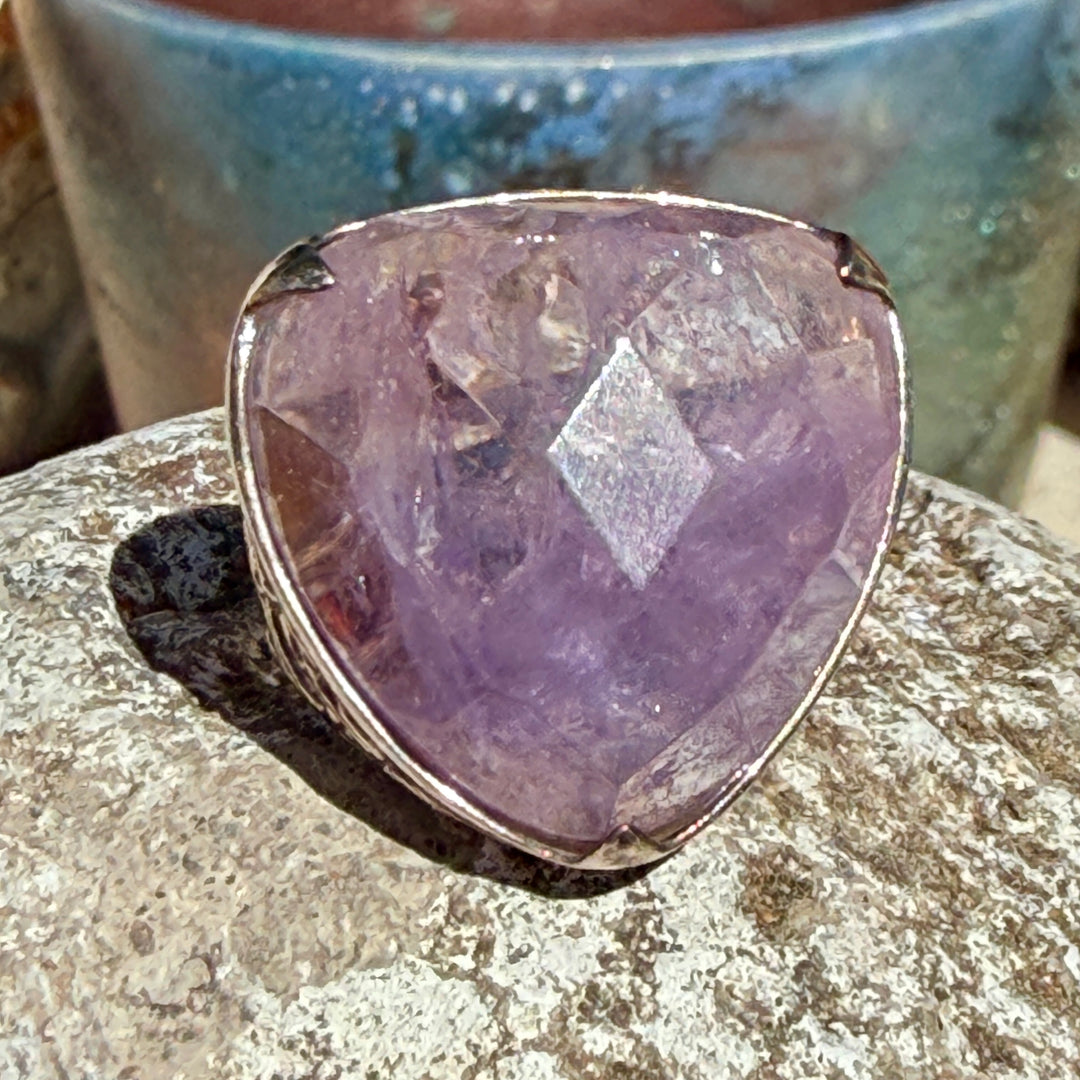 Sterling Silver 22 Carat Amethyst Ring SIze 7.5