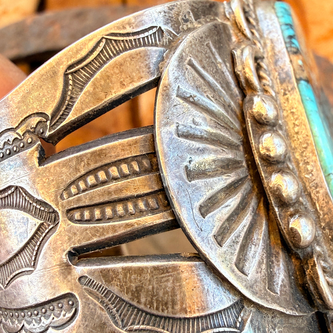 Vintage Native American Sterling Silver & Turquoise Cuff Bracelet