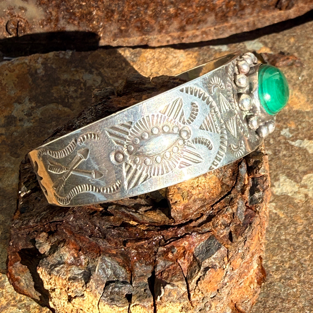 Vintage Navajo Sterling Silver & Malachite Cuff Bracelet