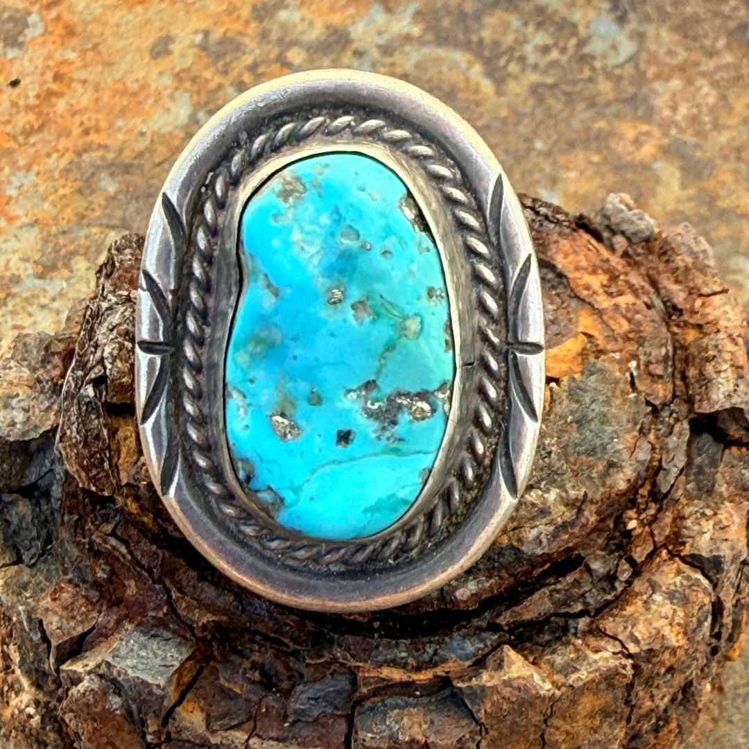 Vintage Navajo Turquoise Sterling Silver Ring Size 8.5