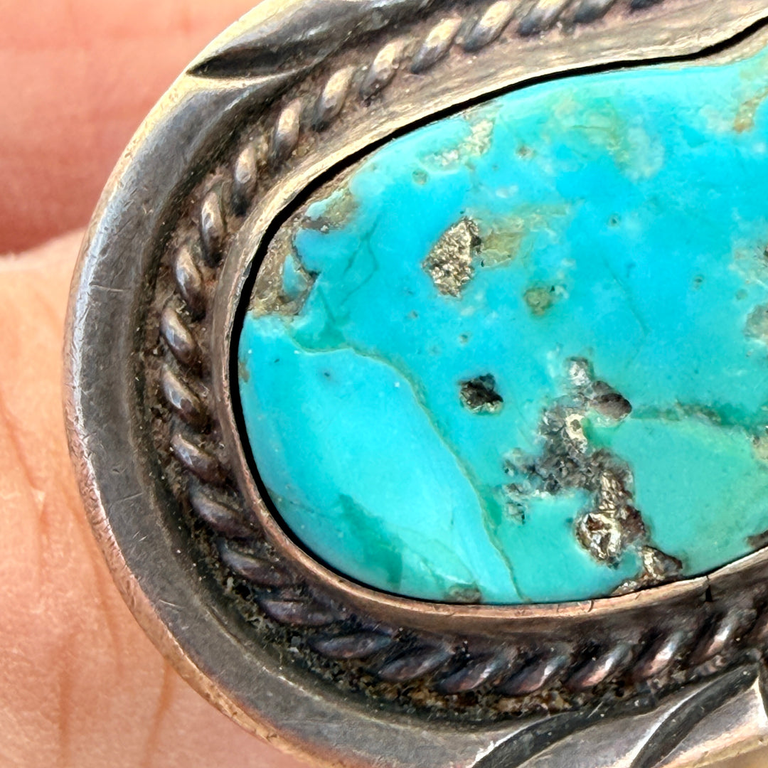 Vintage Navajo Turquoise Sterling Silver Ring Size 8.5