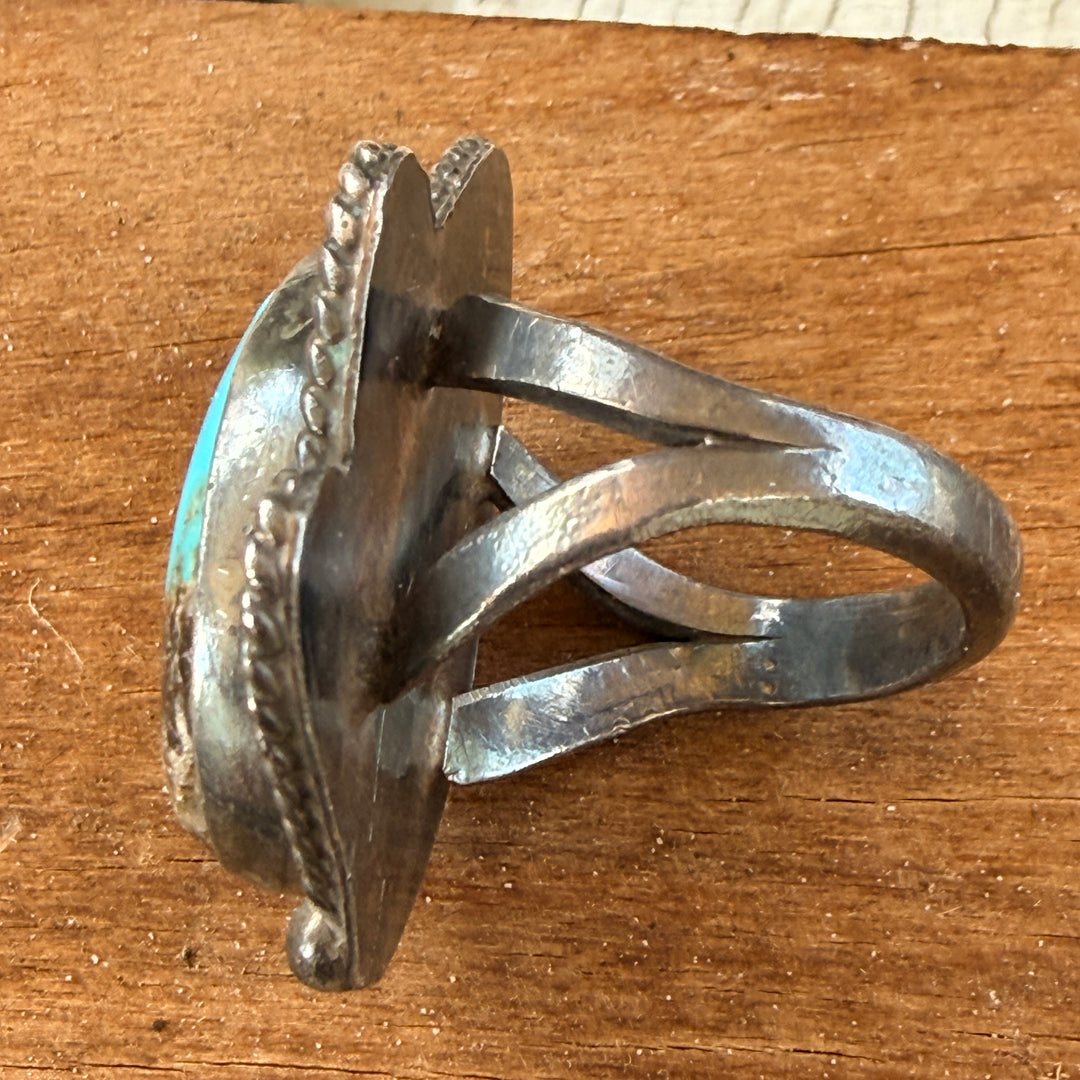Vintage Navajo Sterling Silver & Blue Turquoise Ring Size 7