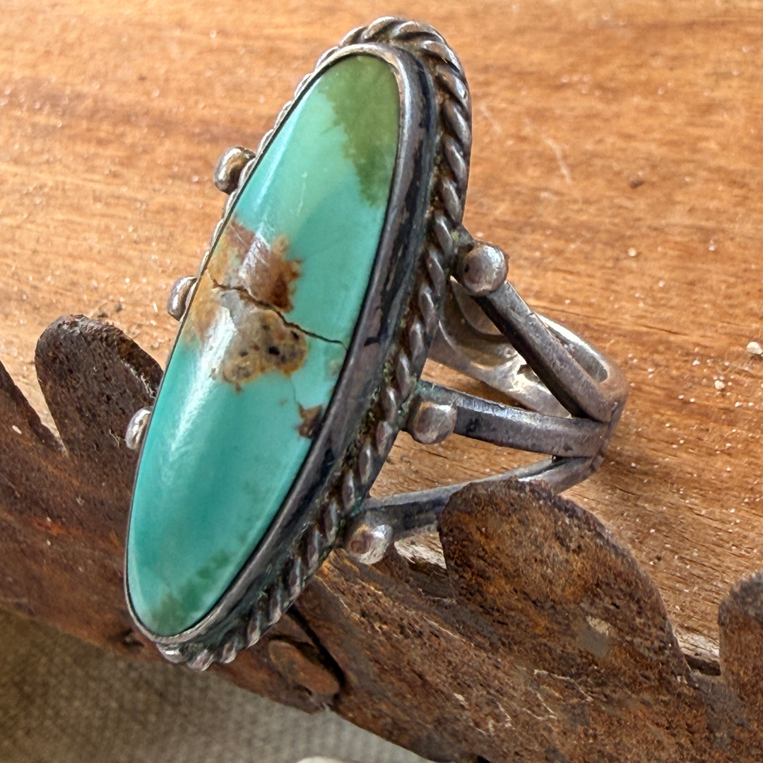 Vintage Navajo Sterling Silver & Turquoise Raindrop Ring Size 7