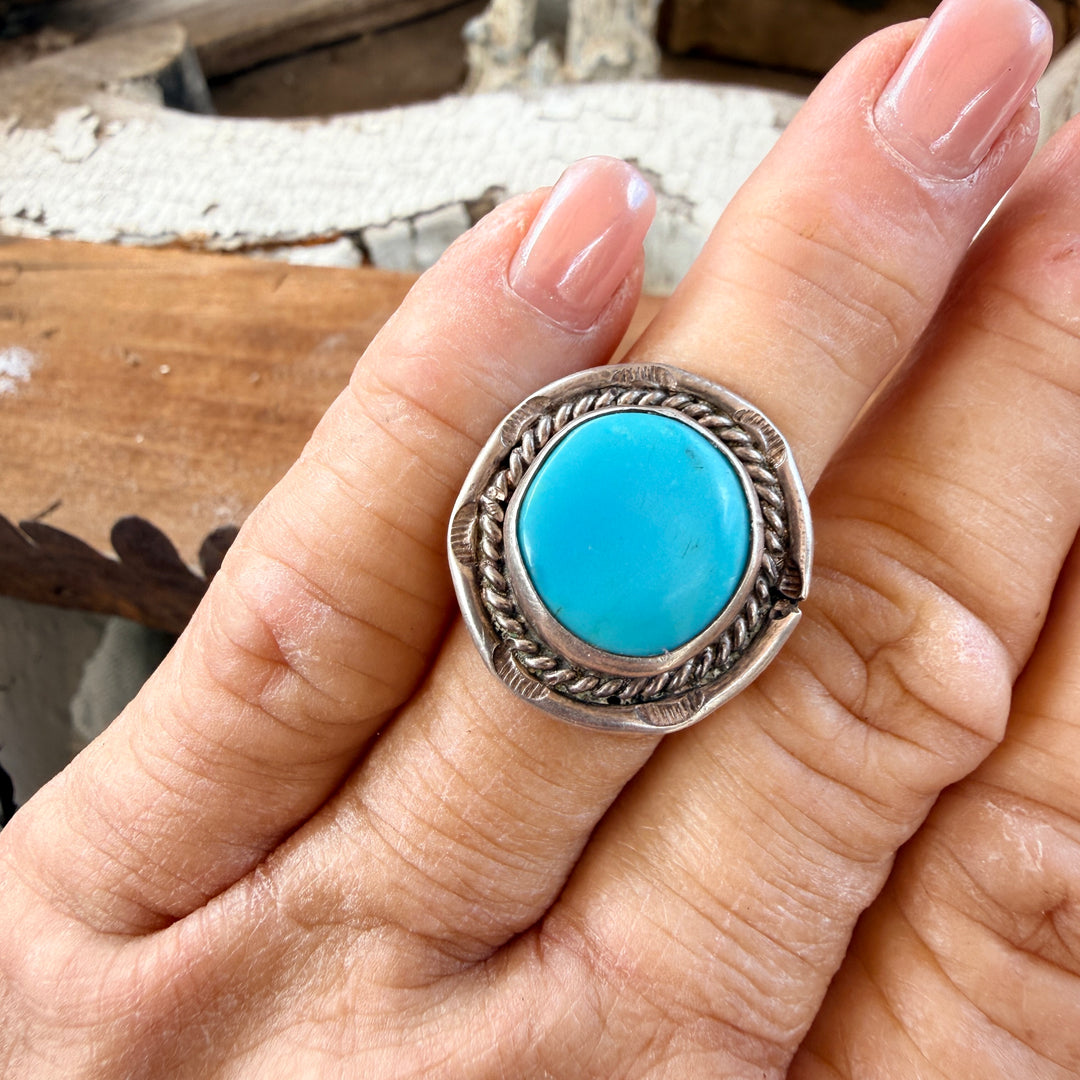 Vintage Navajo Sterling Silver & Turquoise Ring Size 7