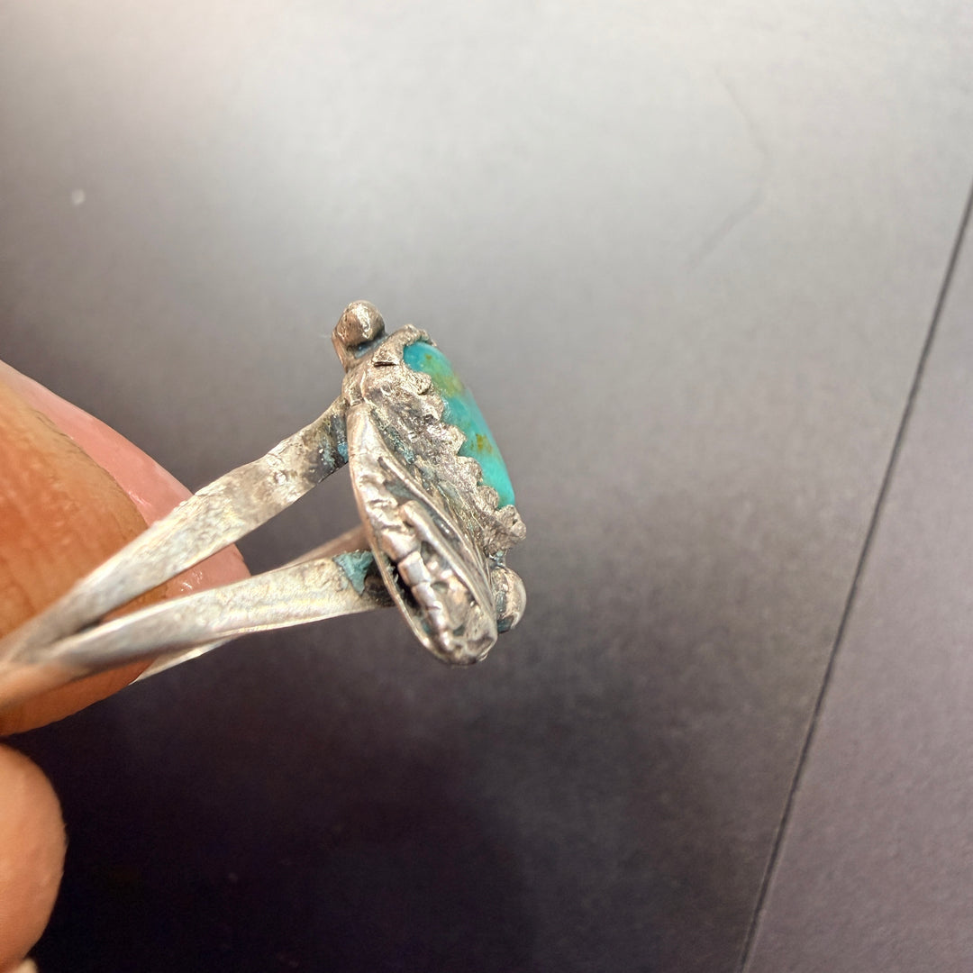 Vintage Navajo Sterling Silver & Turquoise Ring Size 8