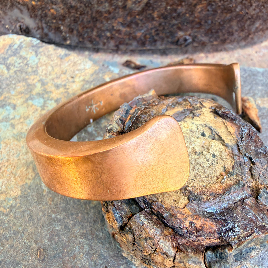 Vintage Navajo Stamp Stamped Heavy Solid Copper Cuff Bracelet