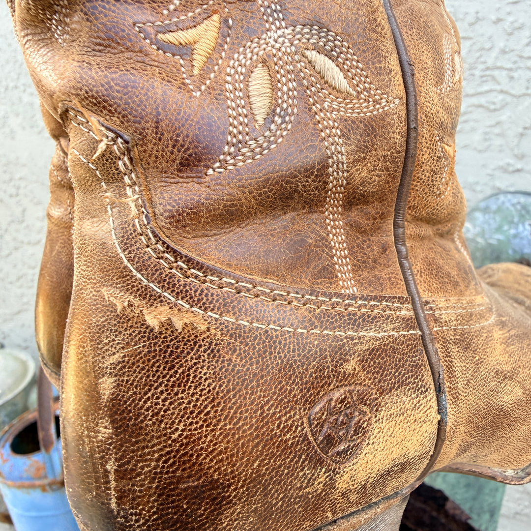 Brown Distressed Leather Cowgirl Boots Ariat Style 10014100 Size 6