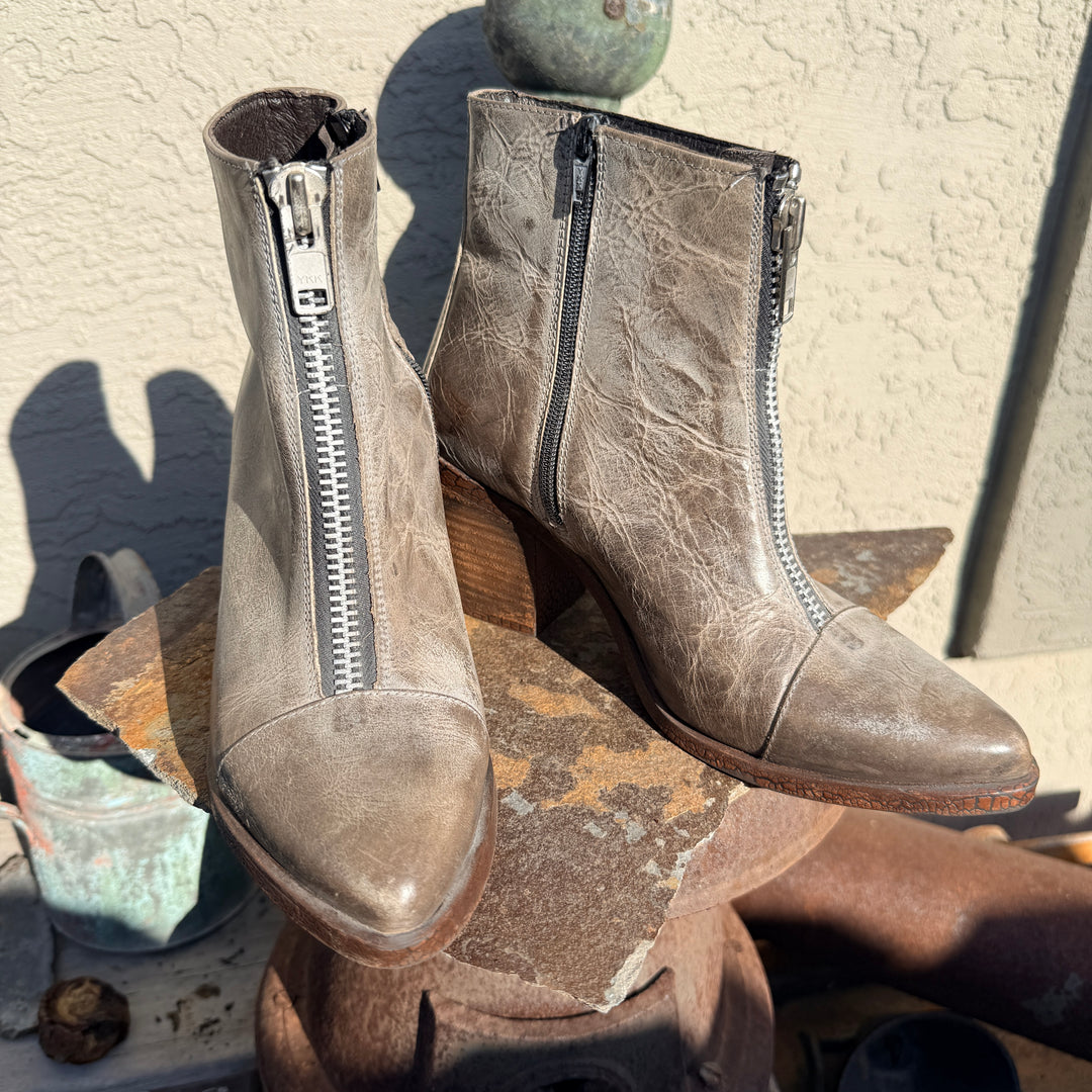Freebird Leather Claire Zipper Boots Size 10
