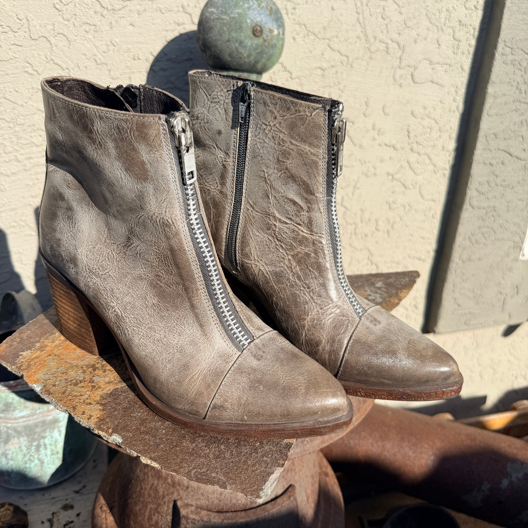 Freebird Leather Claire Zipper Boots Size 10