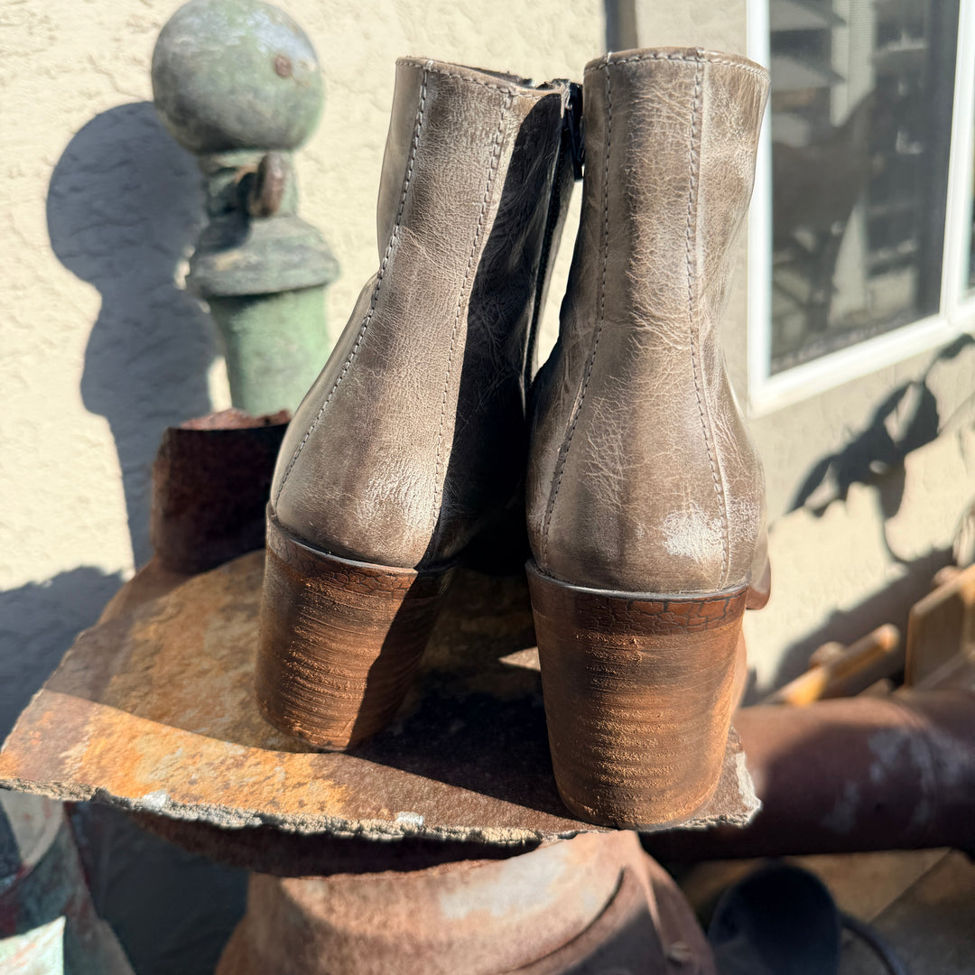 Freebird Leather Claire Zipper Boots Size 10
