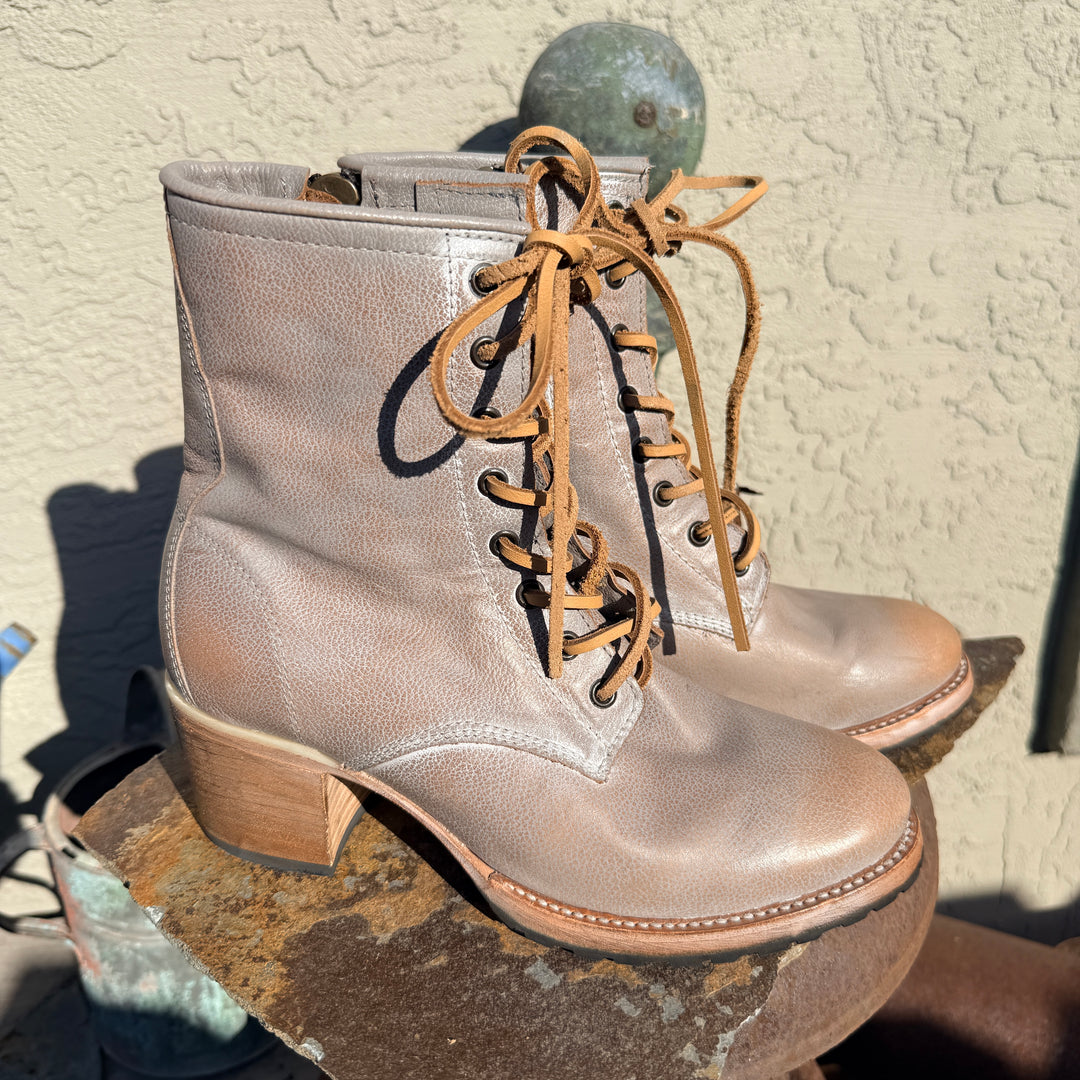 Freebird Leather Cavalier Lace Up Boots Size 9