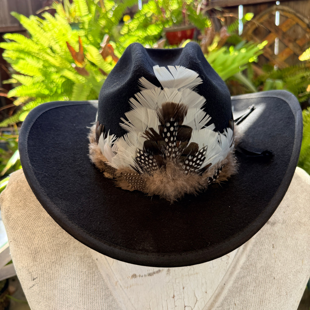 C. 1970s Smithbult Black Wool Cowboy Western Hat Feather Band 7 1/4