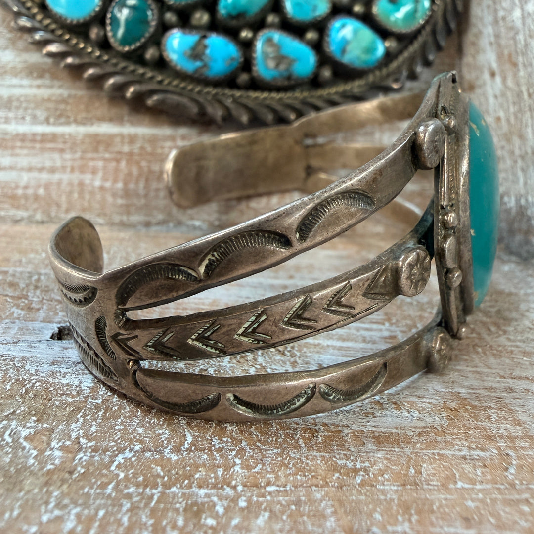 Vintage Navajo Sterling Silver & Turquoise Cuff Bracelet Fred Harvey Era
