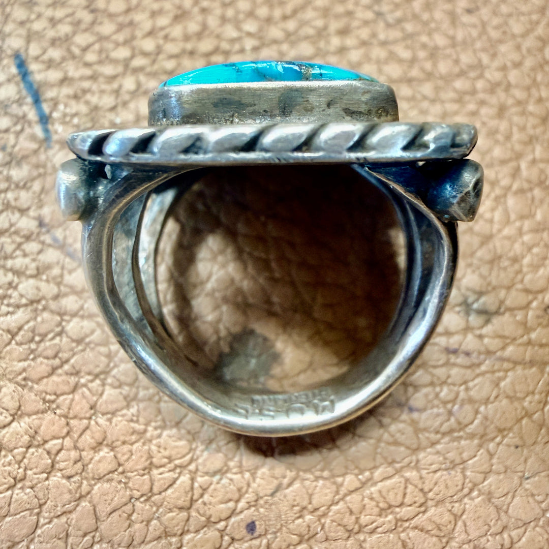 Vintage Navajo Sterling Silver Natural Turquoise Raindrop Ring Size 10.5