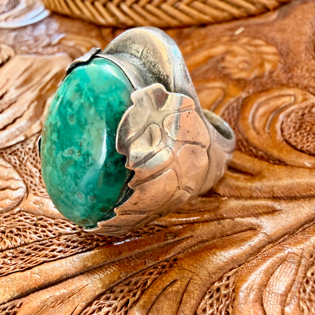 Vintage Chunky Navajo Sterling Silver & Malachite or Variscite Ring 10