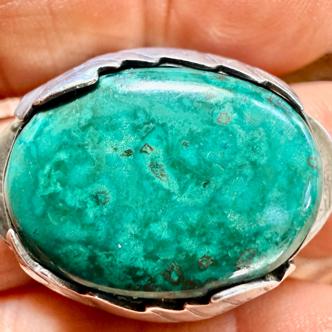 Vintage Chunky Navajo Sterling Silver & Malachite or Variscite Ring 10