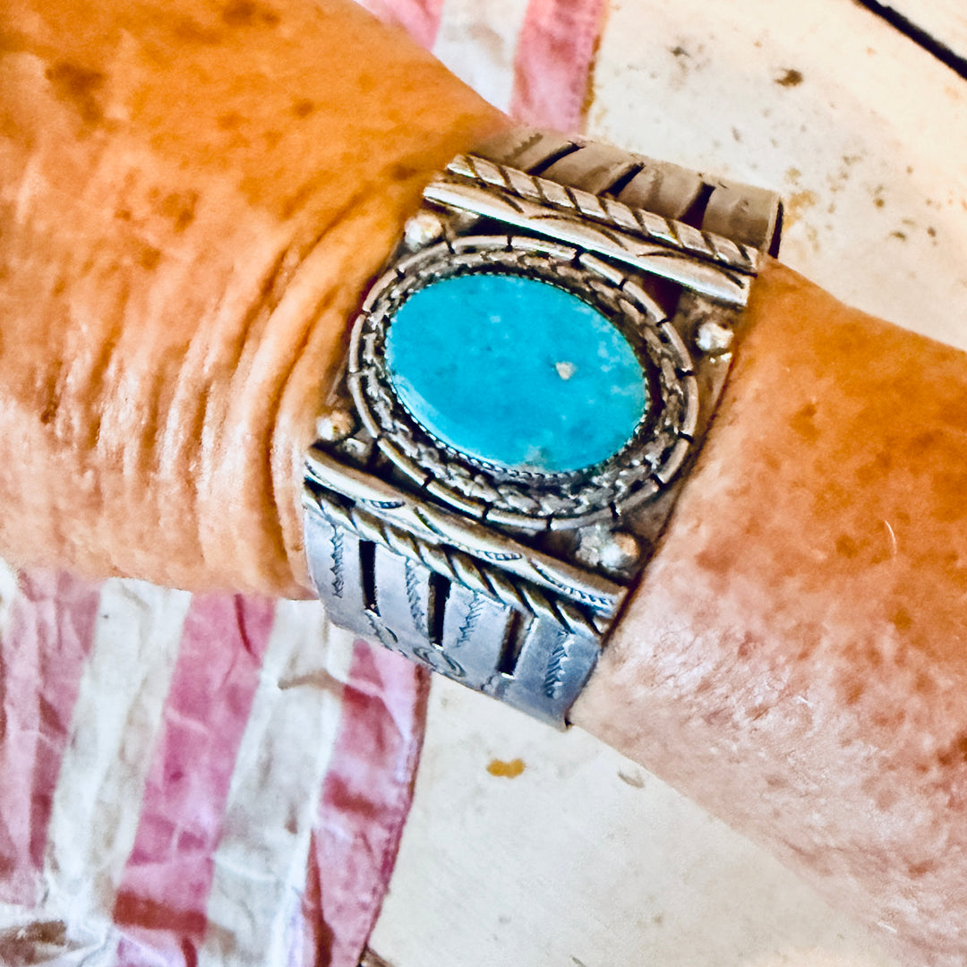 Vintage Navajo Wrought Sterling Silver & Turquoise Cuff Bracelet Fred Harvey