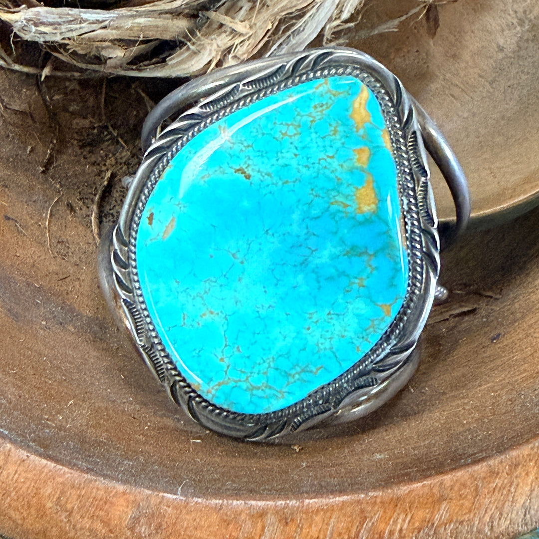 Vintage Navajo Sterling Silver & Turquoise Cuff Bracelet