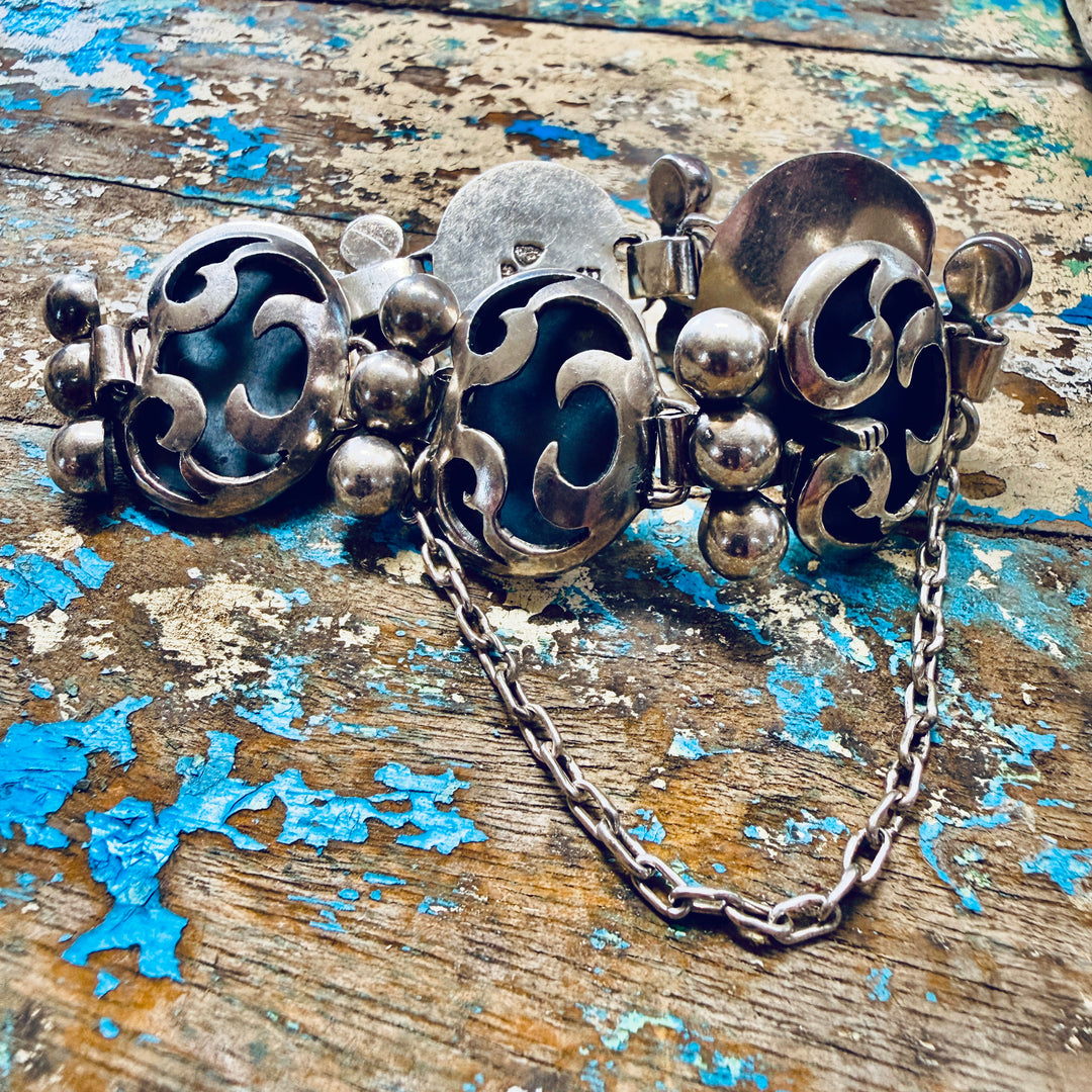 Vintage Victoria Sterling Silver Calar Angel Panel Bracelet