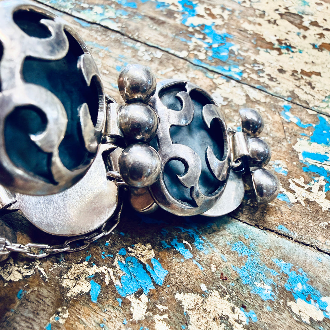Vintage Victoria Sterling Silver Calar Angel Panel Bracelet