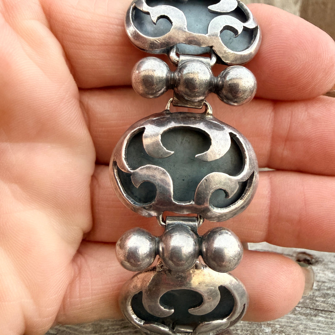 Vintage Victoria Sterling Silver Calar Angel Panel Bracelet