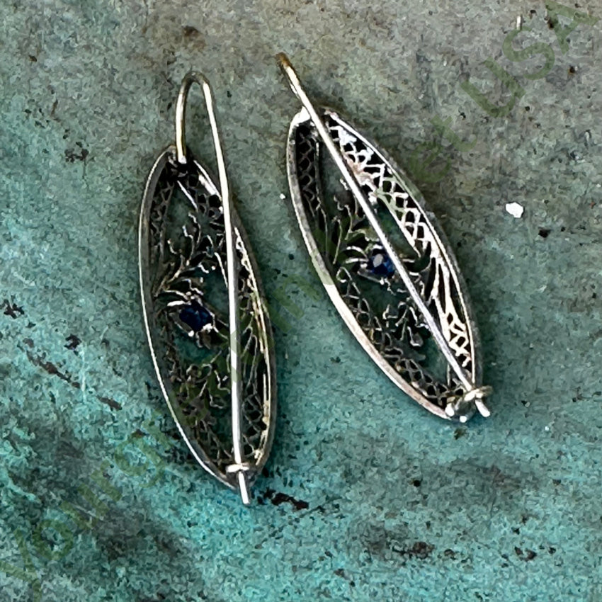 Antique 18K White Gold & Blue Sapphire Filigree Earrings Earrings