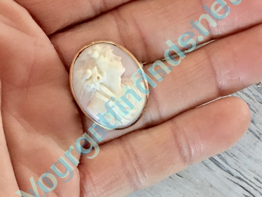 Vintage solid 10k gold good shell cameo