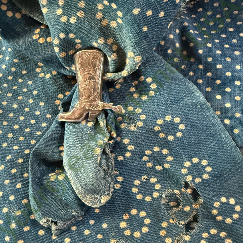 Antique Sterling Silver Engraved Western Boot Handkerchief Slide handkerchief slide