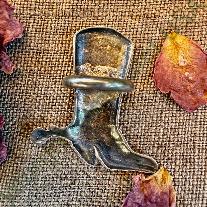 Antique Sterling Silver Engraved Western Boot Handkerchief Slide handkerchief slide