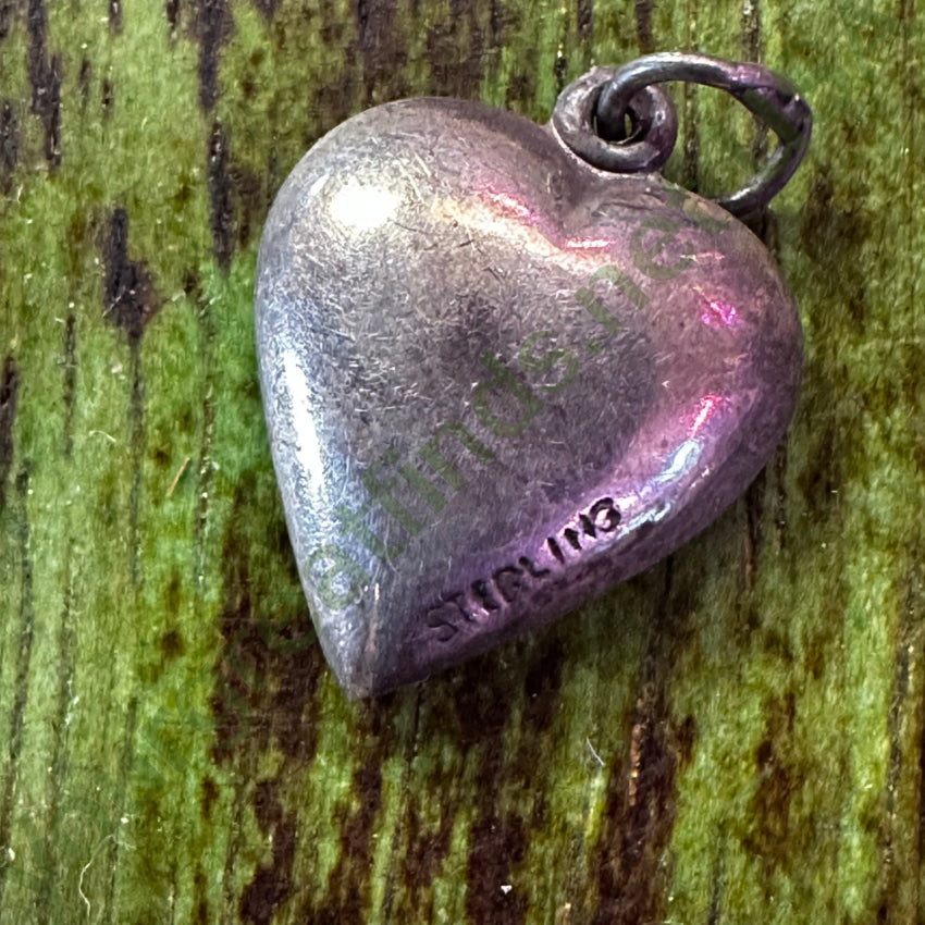 Antique Sterling Silver Puffy Heart Charm Pendant Raised Design Charms & Pendants