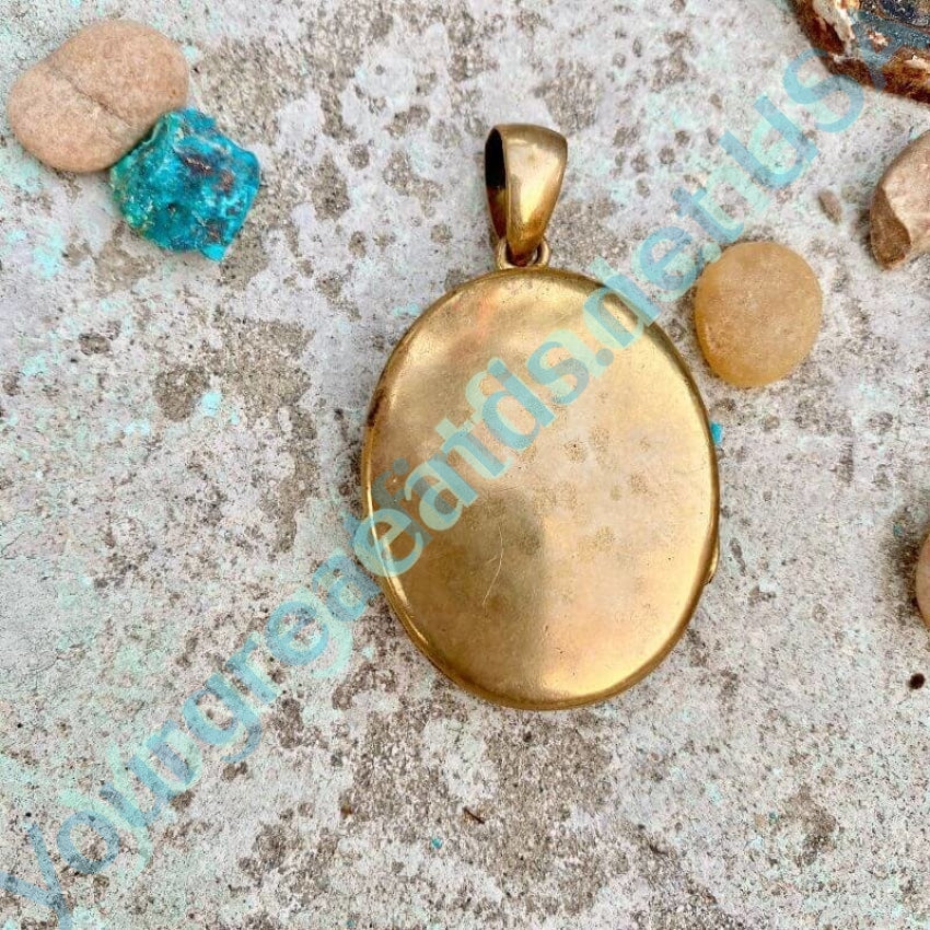 Large Solid Gold Round Locket Necklace | Lily & Roo | Wolf & Badger