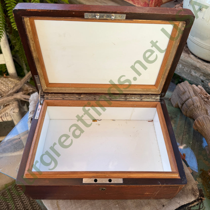 Antique Wooden Cigar Humidor Enamel Lined humidor