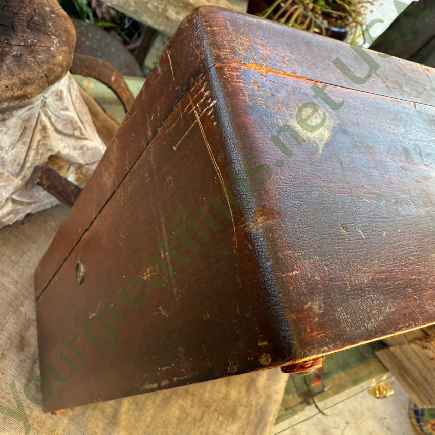 Antique Wooden Cigar Humidor Enamel Lined humidor