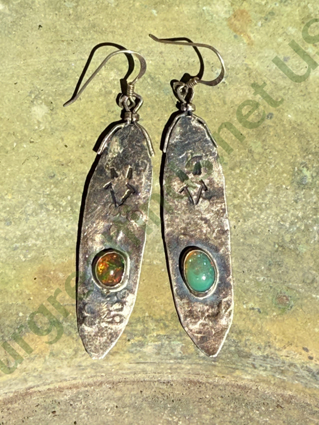 Artisan Pierced Earrings Sterling Silver & Ethiopian Opals 2 Sides pierced earrings