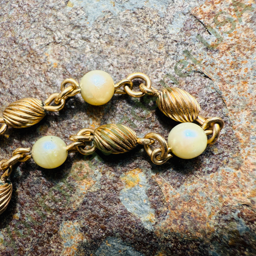 Bracelet 12k Gold Filled & White Pearls bracelet